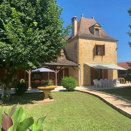 Perigord 3etoiles 12-16 Personnes Piscine -tennis Holiday home *